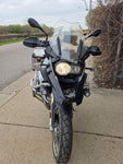 2015 BMW R1200 GS  | $9,999